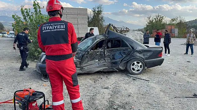 Park halindeki araça çarptı 1 ölü
