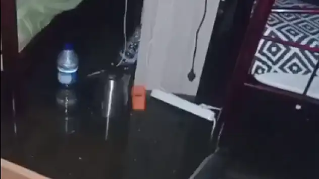 Personelin Kaldığı Lojman Su İçinde Kaldı