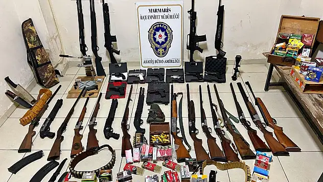 Polislerin Operasyon Yaptığı Adres Ev Değil Cephanelik Çıktı