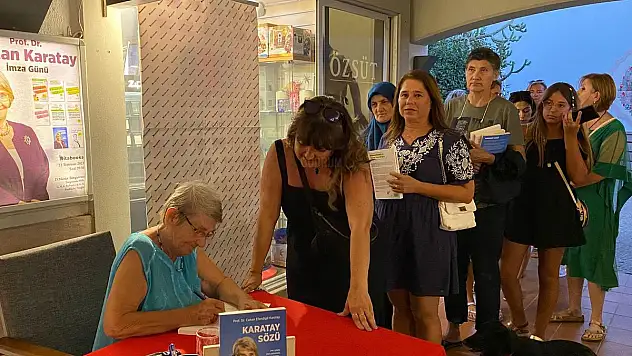 Prof. Dr. Canan Karatay, Karatay Sözü Kitabıyla Okuyucularıyla Buluştu