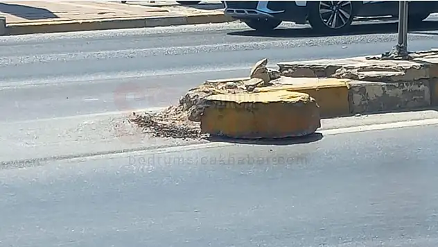 Refuj'dan Kopan Parça Tehlike Saçıyor