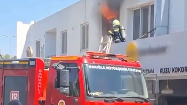 Restoranın üst katında yangın paniği !