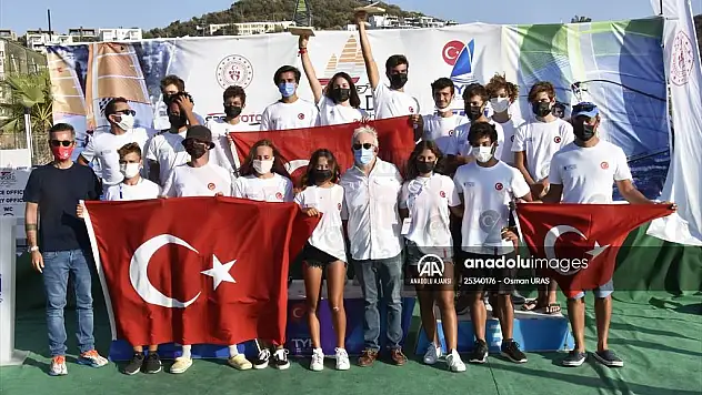 Rüzgar sörfünde 2021 Techno 293 Plus Dünya Şampiyonası ödül töreniyle sona erdi