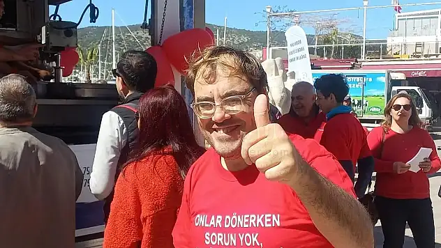 SAĞLIK VAKFI, OTİZM FARKINDALIK GÜNÜ ETKİNLİĞİ GERÇEKLEŞTİRDİ