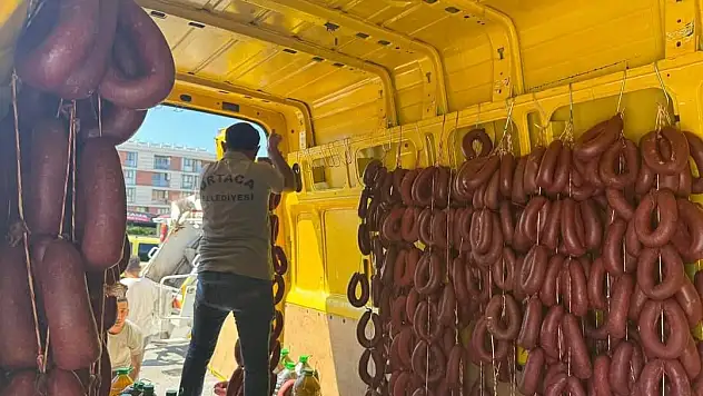 Sağlıksız Gıda Alarmı: 1 Ton Gıda Ürünü İmha Edildi