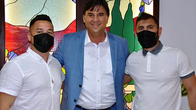 Şampiyon boksör Avcı'dan Fethiye Belediye Başkanı Karaca'ya ziyaret