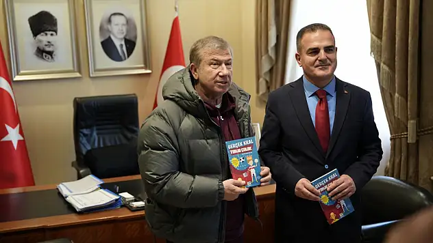 Sarı kırmızılı efsaneden çocuklara kitap