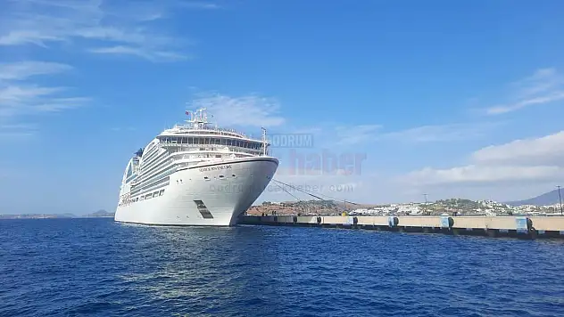 Seabourn Encore 515 Yolcusu ile Bodrum'a Demirledi