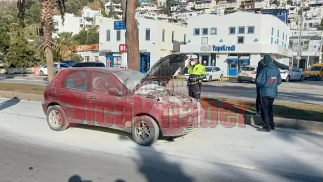 Seyir Halindeki Araç Birden Alev Aldı