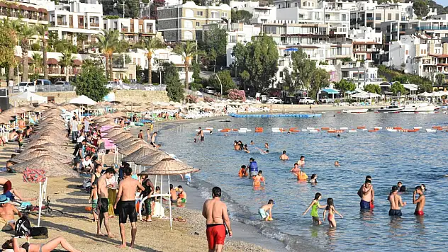 Sezon Hareketli Başladı! Bodrum'a Yabancı Turist Akını