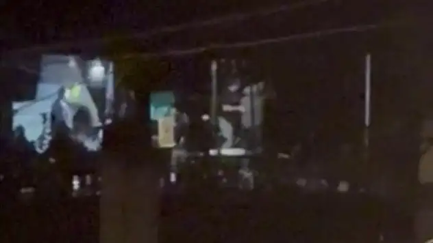 Silah sesleri paniğe neden oldu