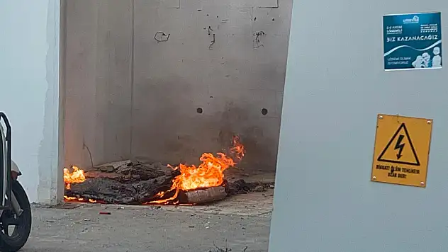 Sokağa Atılan Yatak Alev Aldı!