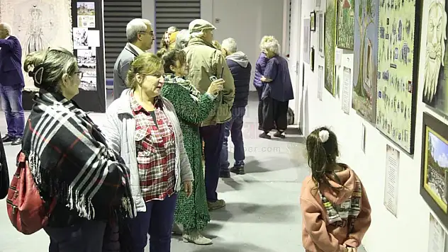 Stratonikeia Görsel Sanatlar ve Şiir Sergisi Gerçekleşti