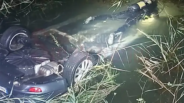 Su Kanalı Düşen Araçta 2 Kişi Hayatını Kaybetti