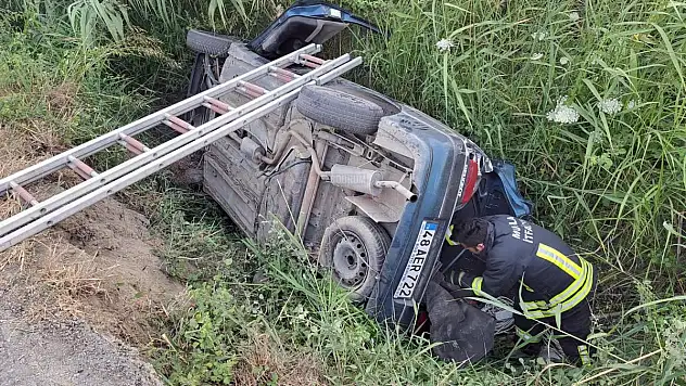 Sulama Kanalına Uçan Aracın Sürücüsü Yaralandı