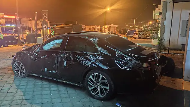 Tanınmış İş İnsanı Kaza Yaptı, İz Bırakmamak İçin Plakayı Söküp Kaçtı
