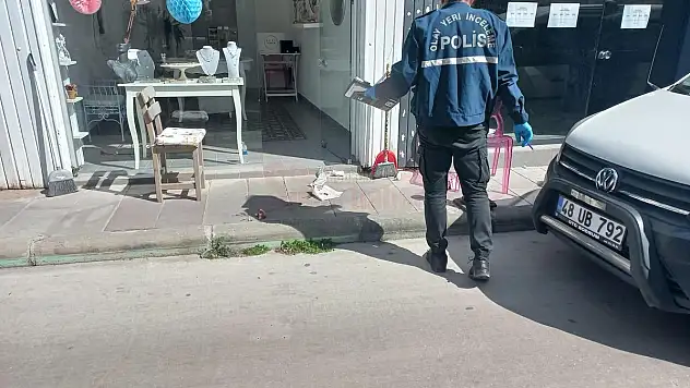 Tartıştığı Genci  Silahla Vurdu