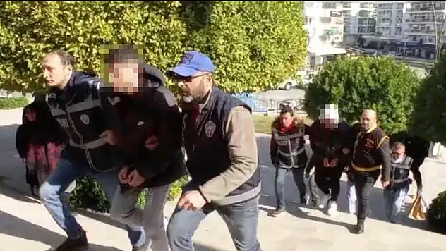 Tartıştığı Kişinin Önce Kafasına Silah Dayadı Sonra Ateş Etti