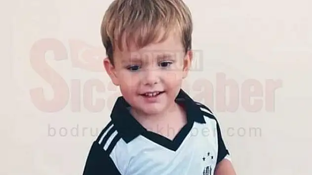 Tatile Gelen Minik Yavuz Havuzda Boğuldu