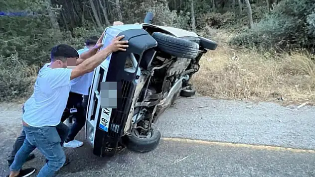 Tek Taraflı Kazada Sürücü Yaralandı