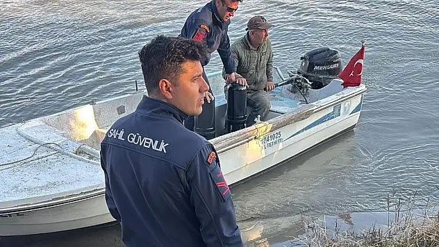 Tekneden Denize Düşen Kişi İçin Arama Çalışması Başlatıldı