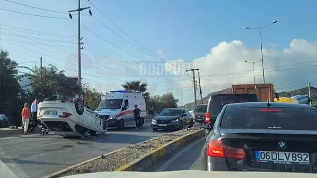 Ters  Dönen  Araç  Sürücüsü Kazada Yaralandı