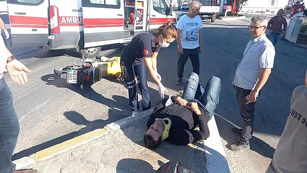 Tesadüfen Yoldan Geçen Ambulans Yaralıyı Hastaneye Yetiştirdi