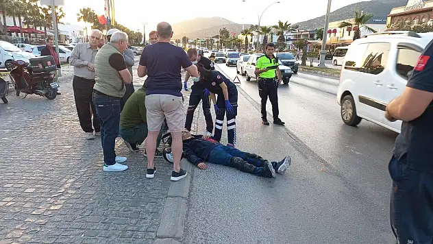 Tesadüfen Yoldan Geçen Doktor Yaralıya İlk Müdahaleyi Yaptı