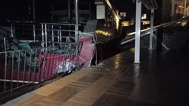 Tonoz Koparan Yüzen Disko Karaya Vurdu