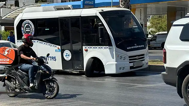 Toplu taşıma arızası trafiği aksattı !