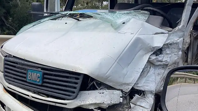 Torba Yolunda Feci Kaza