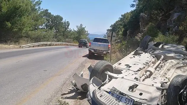 Torba Yolunda Takla Atan Araç Sürücüsü Yaralandı