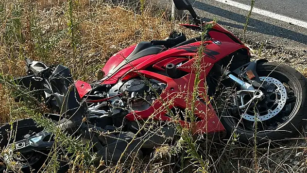 Trafik Kazasında  1 Kişi  Öldü, 1 Kişi Yaralandı