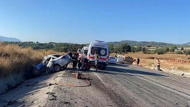 Trafik Kazasında 2 Kişi Hayatını Kaybetti 1 Kişi Yaralandı