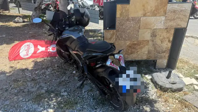Trafik kazasında bir motosiklet sürücüsü yaralandı