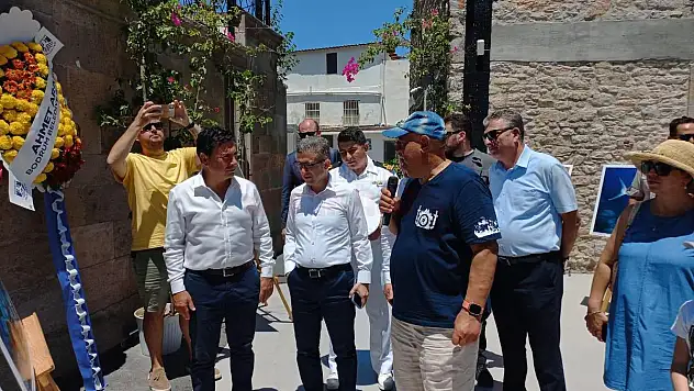 Trafo Bodrum Kafe'de 'Derin Mavi' Sergi Açılışı