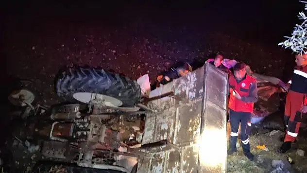 Traktör devrildi 2 yaralı