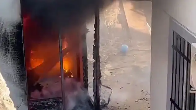 Tüplü depoda çıkan yangın paniğe yol açtı