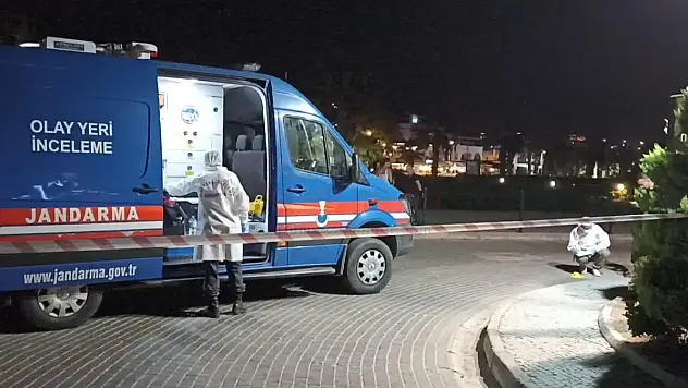 Turgutreis'te Silahlar Patladı