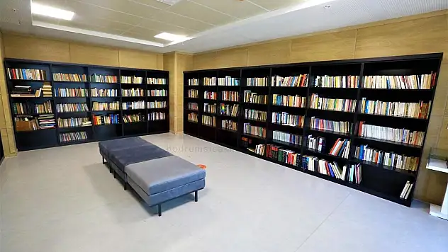 Türkan Saylan, Kütüphanesi ve Dersliklerine Yoğun İlgi