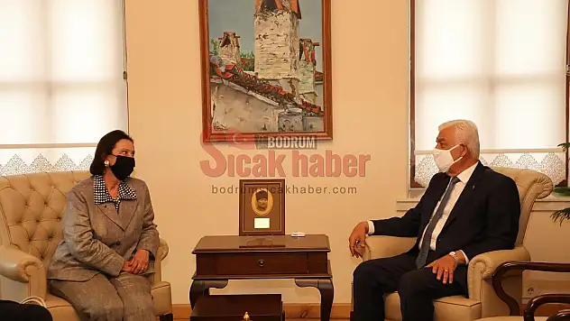 Türkiye'nin İlk Kadın Valisi Lale Aytaman Başkan Gürün'ü Ziyaret Etti