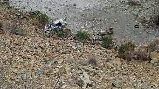 Uçuruma Düşen Araçta 1 Kişi Öldü 2 Kişi Yaralandı