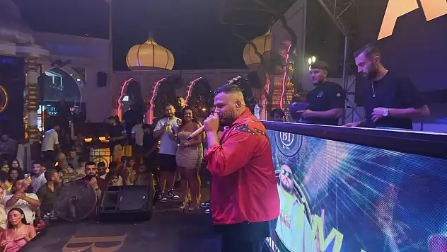 Umut Timur Hayranları B One (B1) Club Bodrum'da Buluştu