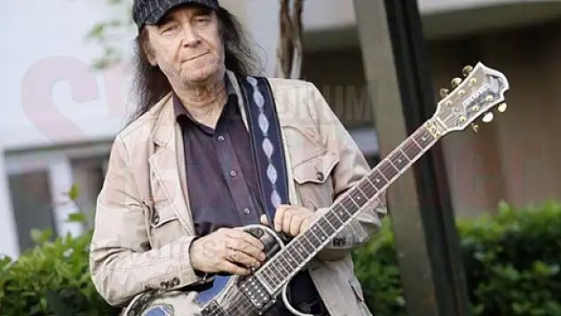 Ünlü Sanatçı Erkin Koray Hayatını Kaybetti