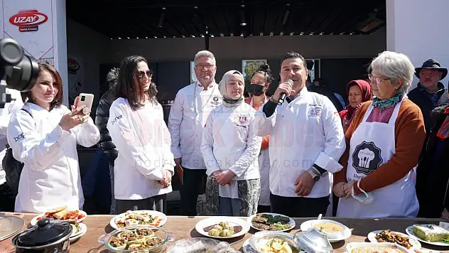 Ünlü Şefler Acı Ot Festivalinde