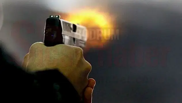 Üvey Babasını Vurup Kayıplara Karıştı