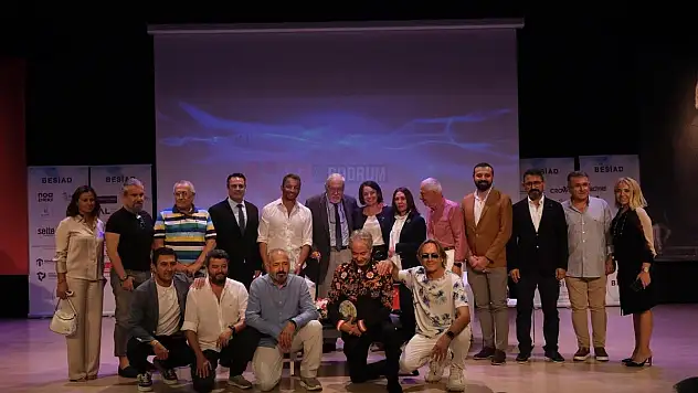 Üye Buluşmaları'nın Ekim Ayı Özel Konuğu İlber Ortaylı Oldu