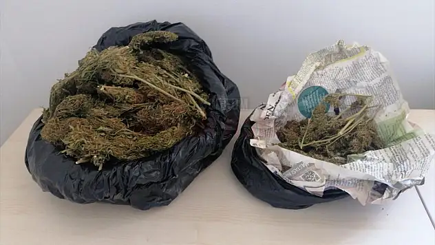 Uyuşturucu Ele Geçirilen Motosikletin Sürücüsü Gözaltına Alındı