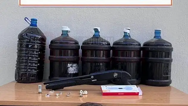 Uyuşturucu Madde ve Sahte İçki ile Yakalandı
