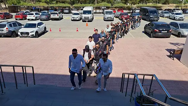 Uyuşturucu Operasyonunda 14 Şüpheli Daha Adliyeye Sevk Edildi